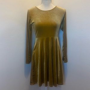 Leadingstar Brown/Gold Velvet Long Sleeve Dress